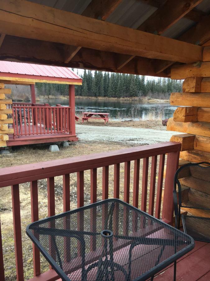 Alaska Log Cabins On The Pond Clear Creek Park Kültér fotó