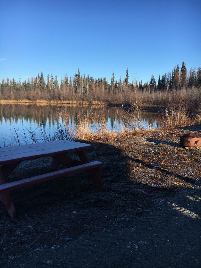 Alaska Log Cabins On The Pond Clear Creek Park Kültér fotó